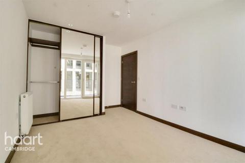 1 bedroom apartment to rent, Station Square, Cambridge