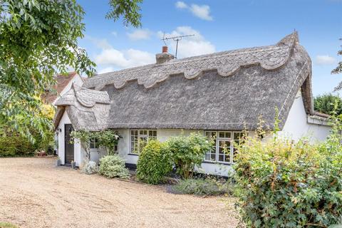 4 bedroom cottage for sale - The Fox Thatch, The Street, Sheering, Bishop's Stortford
