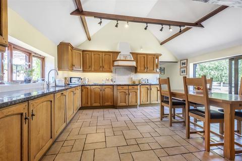 Godsmark Cottage Bines Green, Partridge Green, Horsham, RH13 8EH