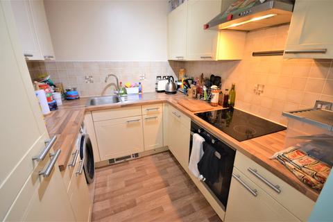2 bedroom flat to rent, Wood Street, Town Centre, Kettering, NN16