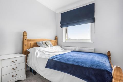 9 Denly Way, Lightwater, GU18 5UE