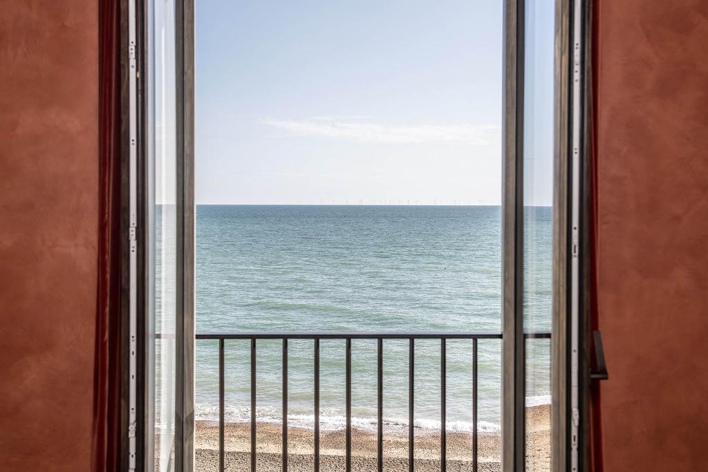 Kings Esplanade, Hove BN3 6 bed house for sale £15,000,000