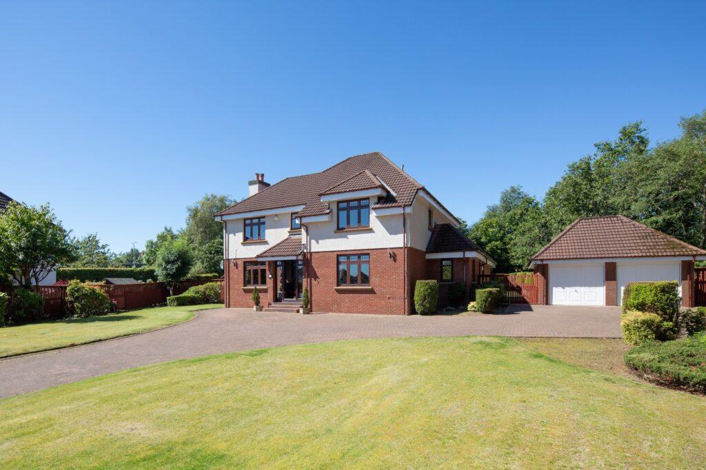 Humbie Lawns, Newton Mearns 5 bed detached villa £799,000