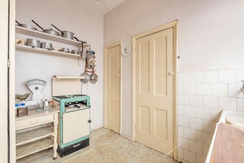 4 Somertrees Avenue, London, SE12 0BX
