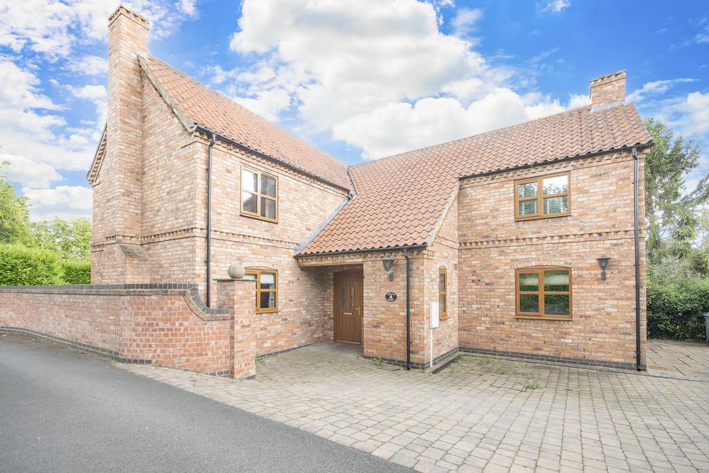 Plough Hill, South Leverton, Retford 4 bed detached house for sale £