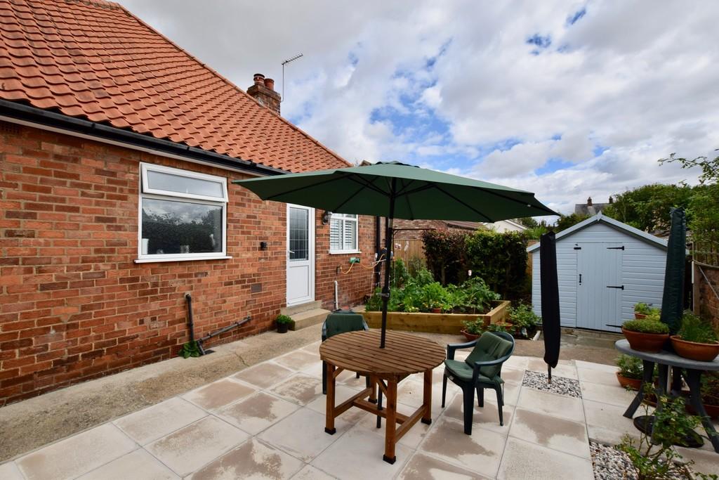 Garths End, Pocklington 3 bed detached bungalow for sale £400,000