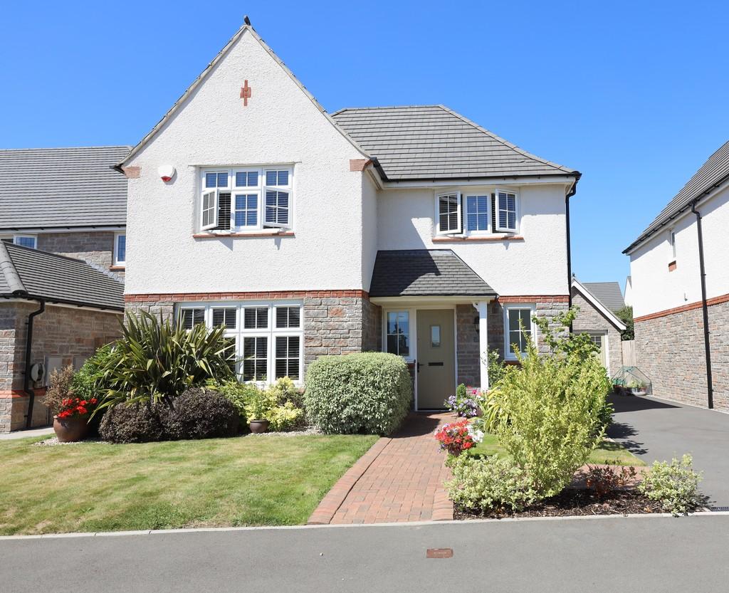 Cae Newydd, St. Nicholas 4 bed detached house - £1,700 pcm (£392 pw)