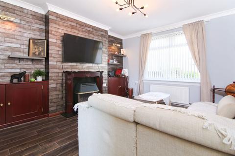 59 Loganlea Place, Edinburgh, EH7 6PE