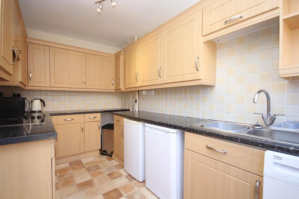 Lower Swanwick Road, Swanwick 3 bed terraced house £299,999