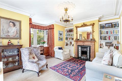 Acorn Lodge Albany Walk, Ilkley, LS29 9LZ