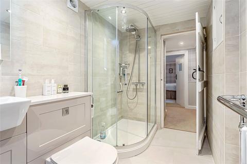 Acorn Lodge Albany Walk, Ilkley, LS29 9LZ