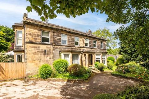 2 bedroom flat for sale - Pool House, Main Street, Pool in Wharfedale, Otley, West Yorkshire, LS21