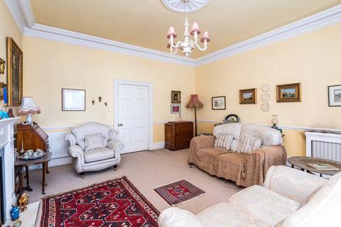 2 bedroom flat for sale - Pool House, Main Street, Pool in Wharfedale, Otley, West Yorkshire, LS21
