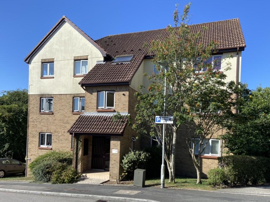 College Dean Close, Derriford, Plymouth 1 bed flat £125,000