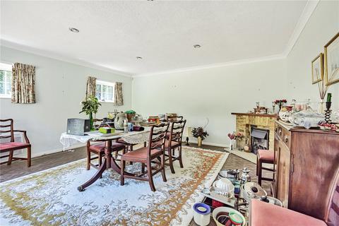 11 Greenways Drive, Ascot, SL5 9QS