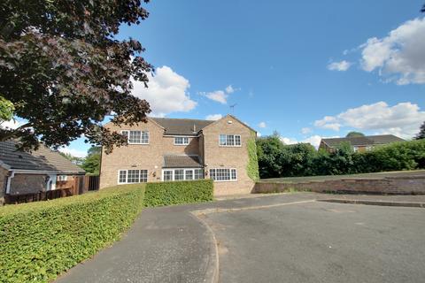 5 bedroom detached house to rent, Meynell Close, Oadby