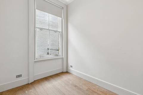 64 Redcliffe Square, London, SW10 9BN
