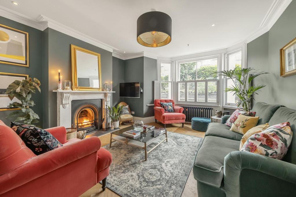 Breakspears Road, Brockley 2 bed flat for sale £550,000