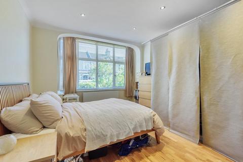 Flat 1, 10 Abbott Avenue, London, SW20 8SQ