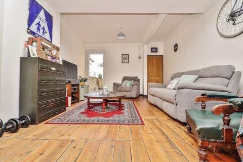 3 bedroom terraced house for sale - Jessie Road, Southsea