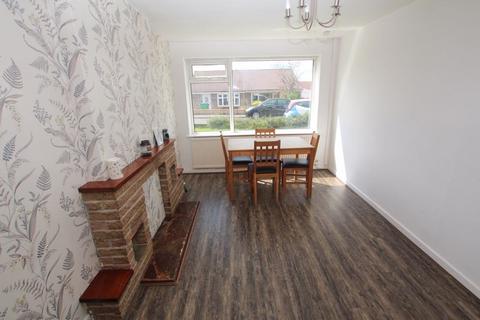 3 bedroom semi-detached house to rent, 15 Highwood, Norden, Rochdale OL11 5XP