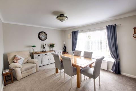 205 Frome Road, Trowbridge, BA14 0DY