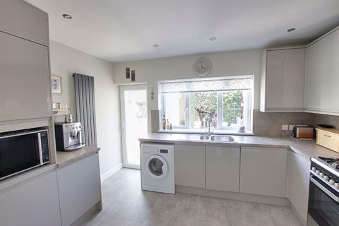 205 Frome Road, Trowbridge, BA14 0DY