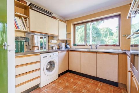 3 bedroom detached house for sale - Almond Road, Bicester