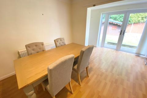 15 Phillips Lane, Formby, Liverpool, L37 4AY