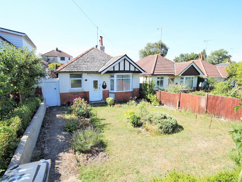 Alder Road, Parkstone, Poole, BH12 2 bed detached bungalow £300,000
