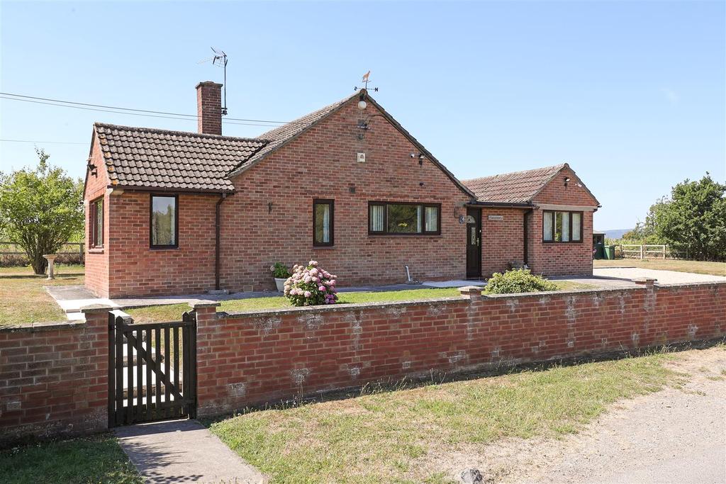 Farleys End, Elmore, Gloucester 2 bed bungalow £500,000