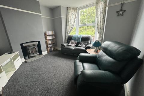 4 Bryn Place, Penparcau, Aberystwyth, SY23 1RP