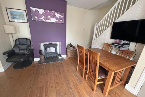 4 Bryn Place, Penparcau, Aberystwyth, SY23 1RP