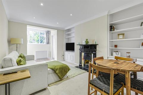 2 bedroom flat to rent, Oxford Road, Putney SW15