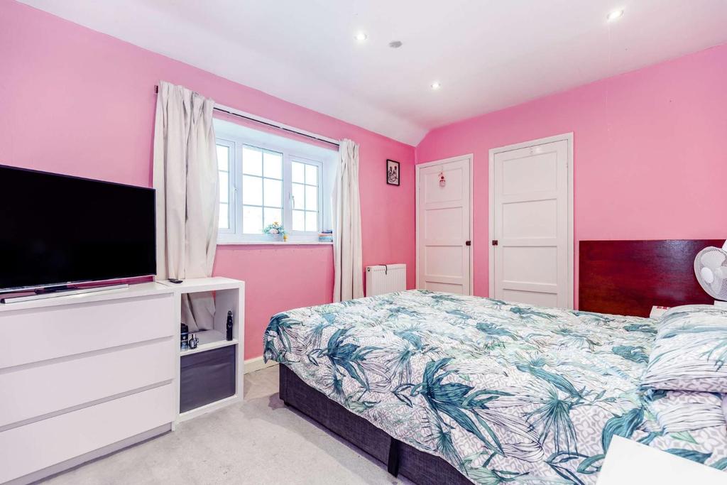 8516803-interior08-800.jpg