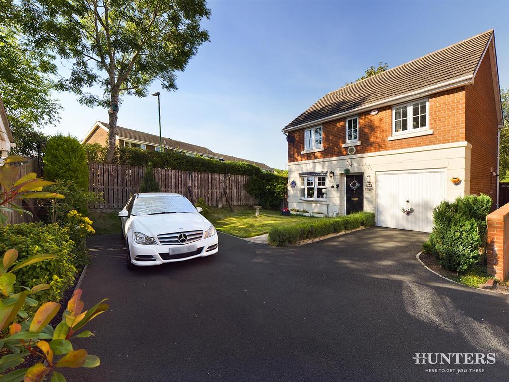 Chapel Drive, Consett 4 bed detached house £219,950