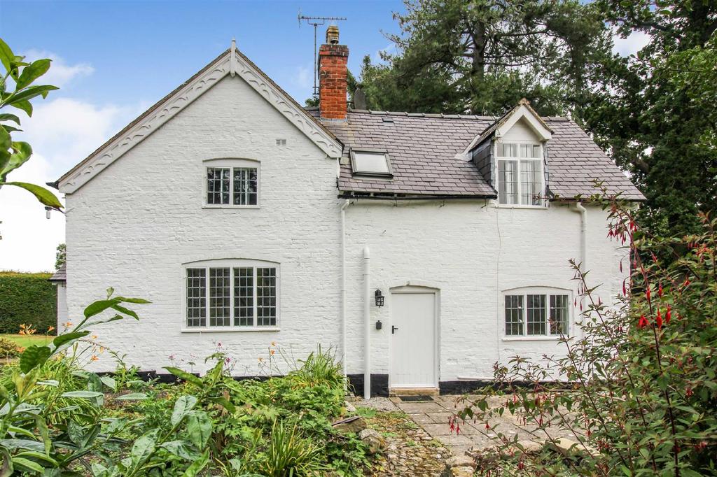 Oakhurst Cottages, Oakhurst Road, Oswestry 2 bed cottage for sale £