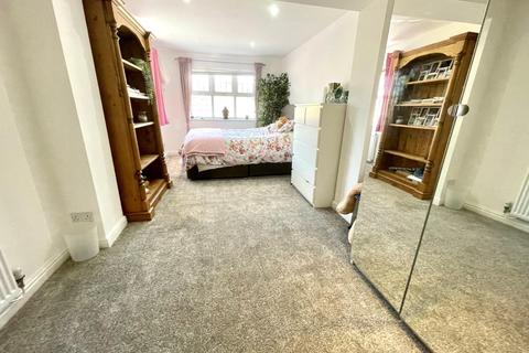24 Balland Way, Wootton, Northampton, NN4 6AU