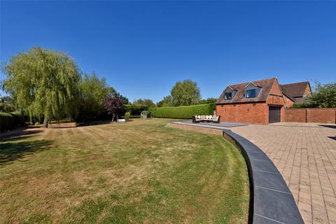 4 bedroom detached house to rent, Winkfield Lane, Winkfield, Windsor, Berkshire, SL4