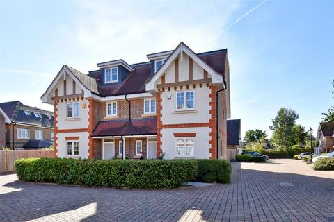 4 bedroom semi-detached house to rent, Parker Gardens, Old Windsor, Windsor, Berkshire, SL4