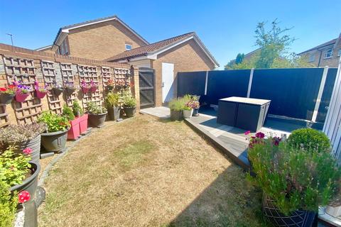 5 Kempsey Close, Luton, LU2 8TT
