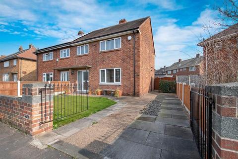 13 Grasmere Road, Carcroft, Doncaster, DN6 8QQ