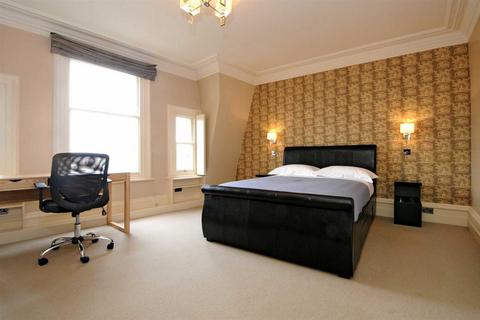 1 bedroom flat for sale, Park Mansions, Knightsbridge SW1X