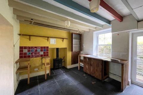 4 Frondeg, Corris, Machynlleth, SY20 9TW