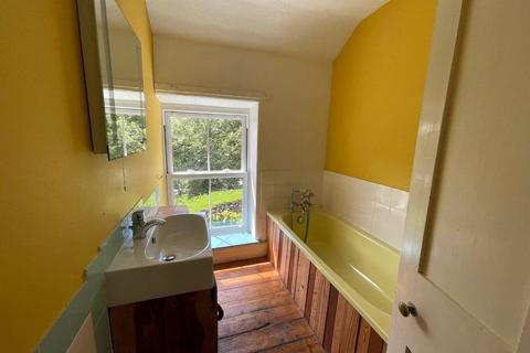 4 Frondeg, Corris, Machynlleth, SY20 9TW