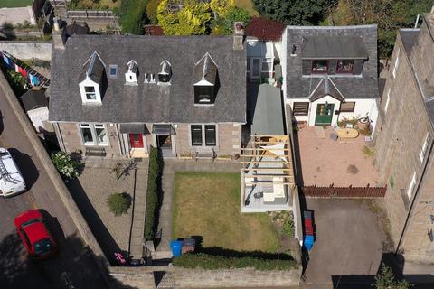 41d Mains Loan, Dundee, DD4 7AF