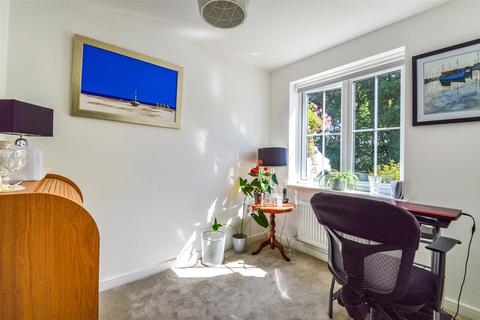 14 Cape Drive, Anlaby, Hull, HU10 7FP