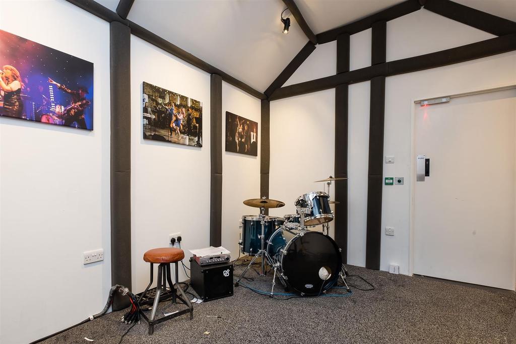71-39 Bodenham.jpg