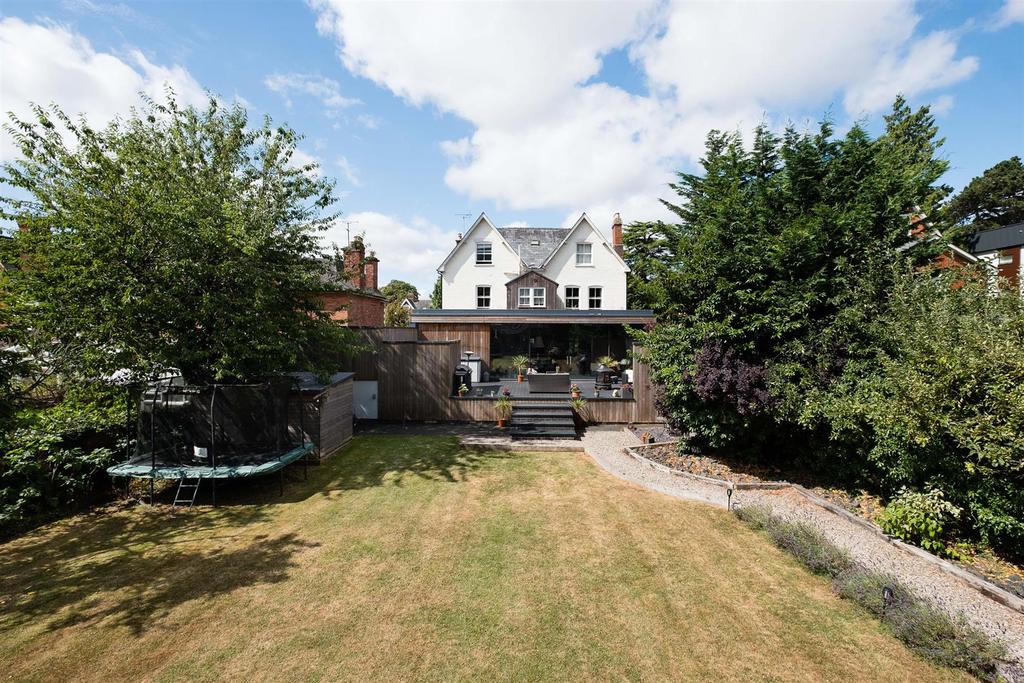 14-39 Bodenham.jpg
