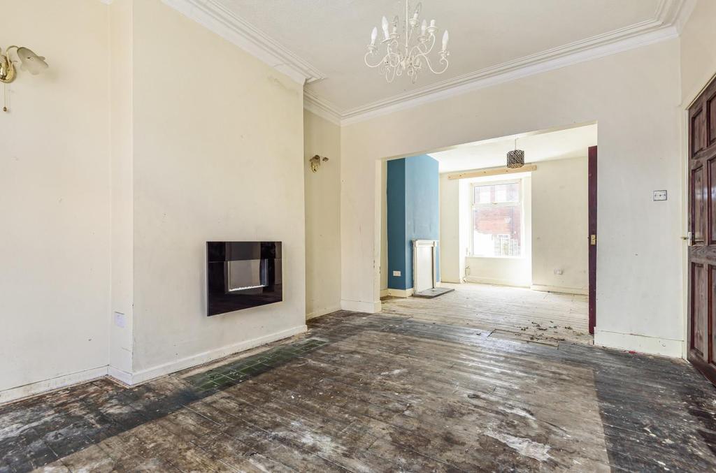 Hodge Road, Walkden, Manchester, M28 3AU 3 bed terraced house £175,000